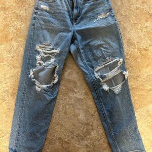 American Eagle Outfitters Women's Curvy Stretch Mom Jean